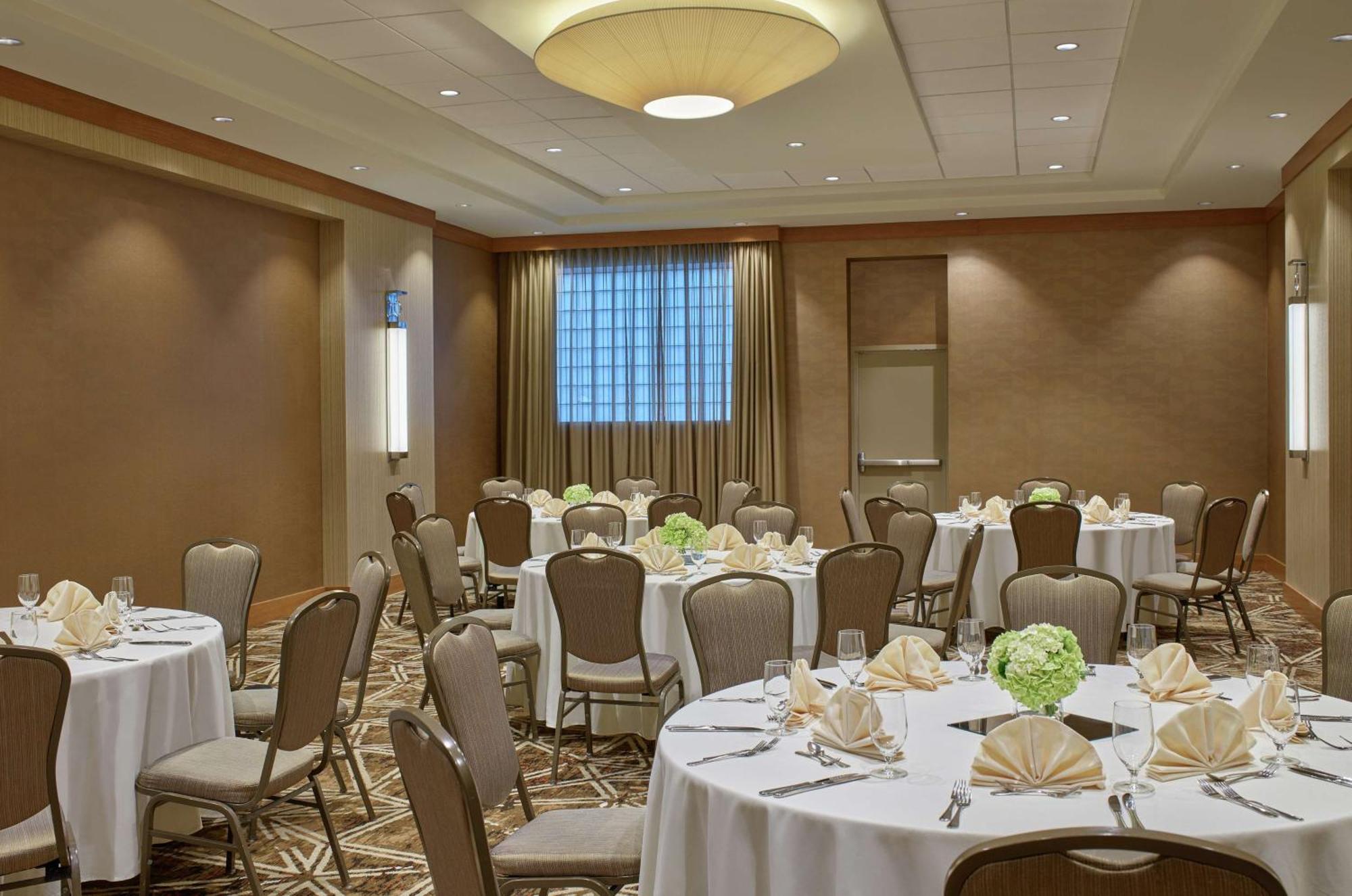 Doubletree By Hilton Houston Intercontinental Airport Hotel Exterior foto